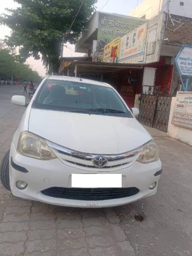 https://images10.gaadi.com/usedcar_image/4207732/original/processed_ef1525c7-ee07-4d30-8b45-b52ebbcafbb0.jpg?imwidth=6400