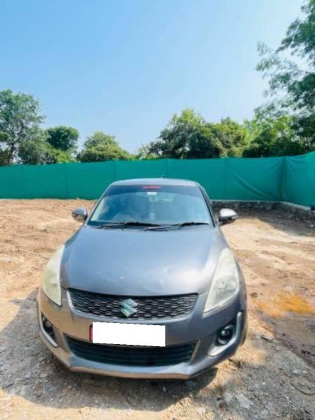 https://images10.gaadi.com/usedcar_image/4207790/original/processed_a6d62fdb-d6d2-459c-aba6-4ded47724d6b.jpg?imwidth=6401