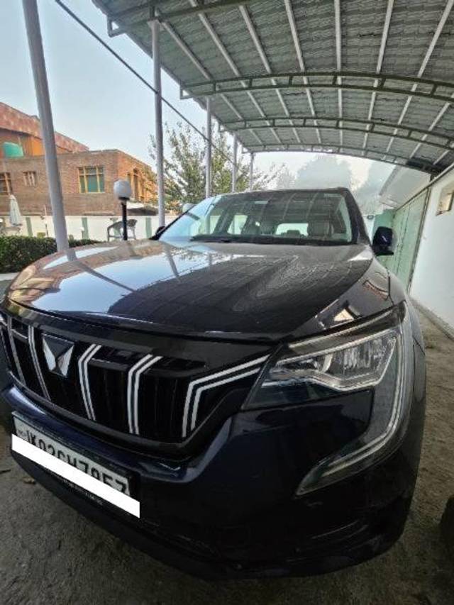 https://images10.gaadi.com/usedcar_image/4207855/original/processed_21f05bef-b896-4ec1-9194-0a9fe498c064.jpg?imwidth=6400