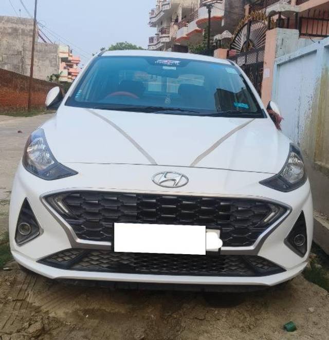 https://images10.gaadi.com/usedcar_image/4207964/original/processed_37b77405-8c0c-4685-ba93-c07313fa0f86.jpg?imwidth=6400