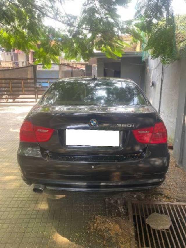 https://images10.gaadi.com/usedcar_image/4207989/original/processed_08ddb0d5-90c8-4dc5-a660-375fcccb8825.jpeg?imwidth=6401