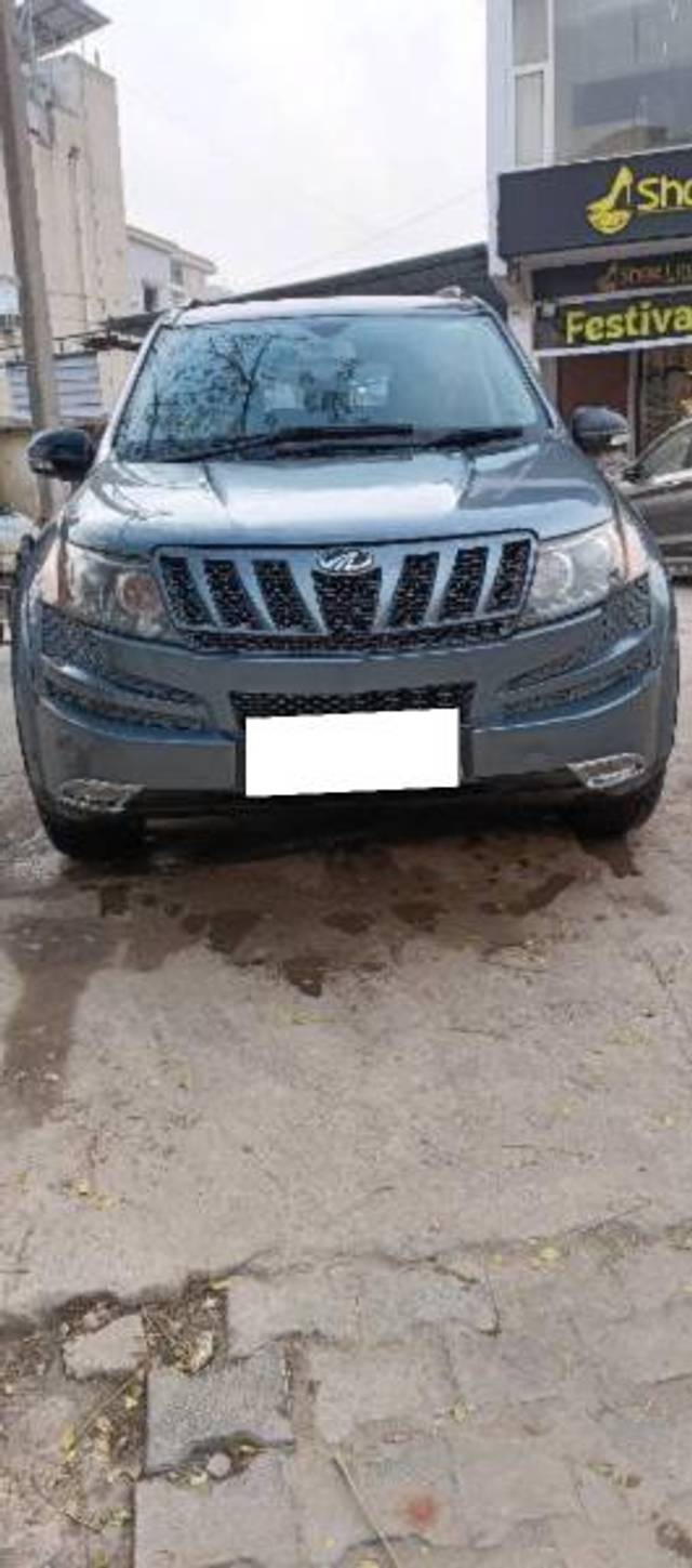 https://images10.gaadi.com/usedcar_image/4208041/original/processed_b1f25991-9af4-49c5-b66b-52bea5238649.jpg?imwidth=6400