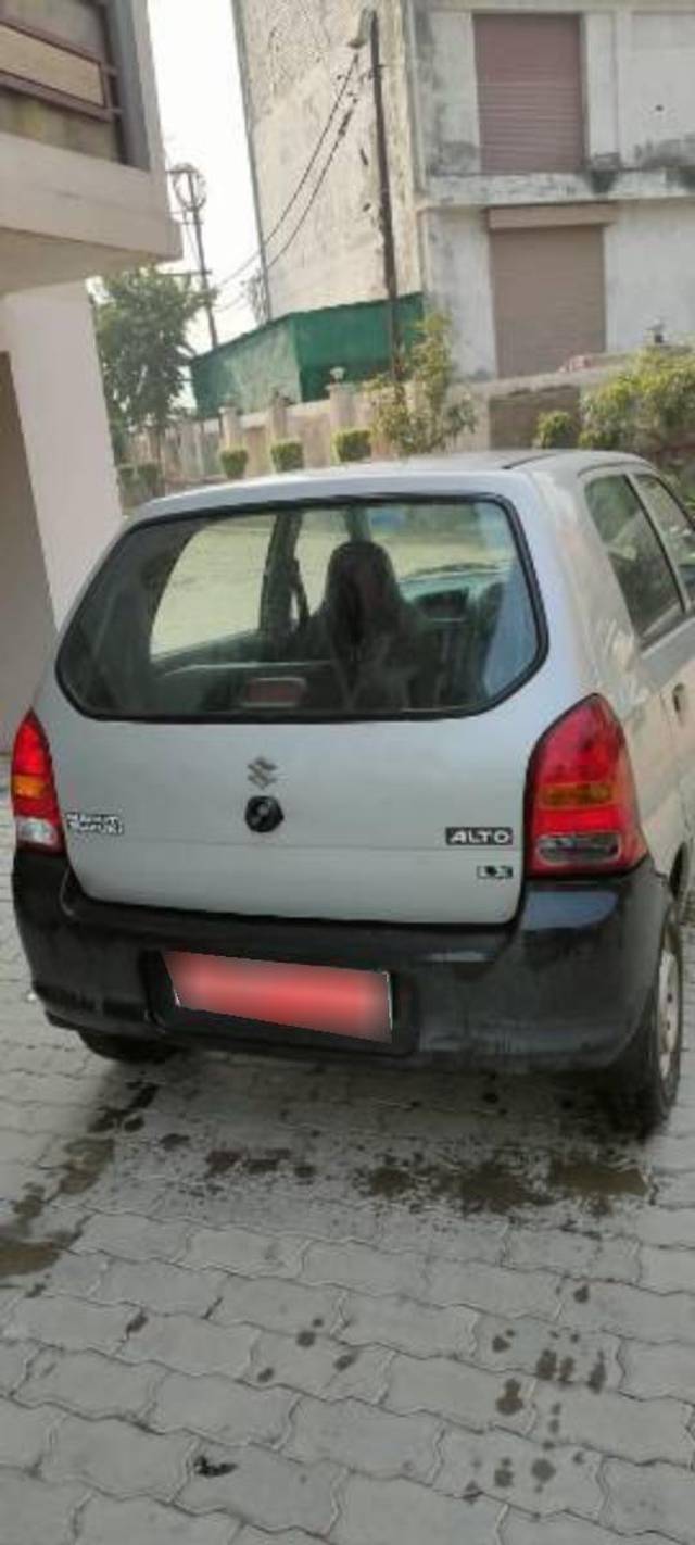 https://images10.gaadi.com/usedcar_image/4208054/original/processed_79319396-66a5-495b-aa0a-fa7f34e35ddf.jpg?imwidth=6400