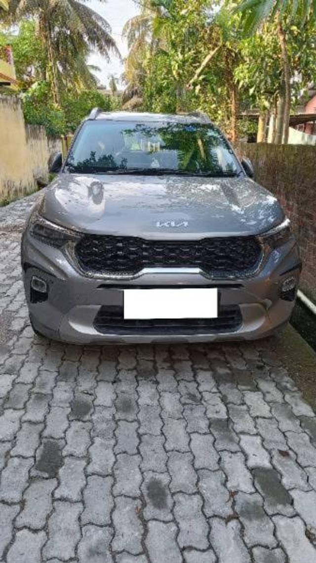 https://images10.gaadi.com/usedcar_image/4208225/original/processed_2276ecf0-72d4-479d-aaa2-216c8d49ca75.jpg?imwidth=6402