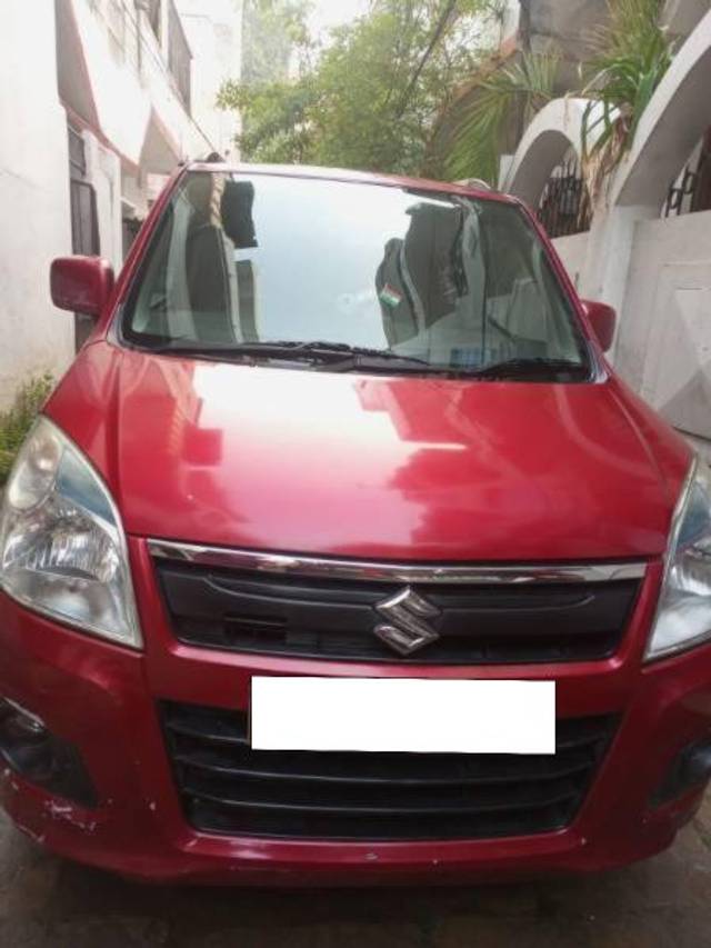 https://images10.gaadi.com/usedcar_image/4208308/original/processed_aedfec31-25a4-499e-a7b0-20613123963c.jpg?imwidth=6400