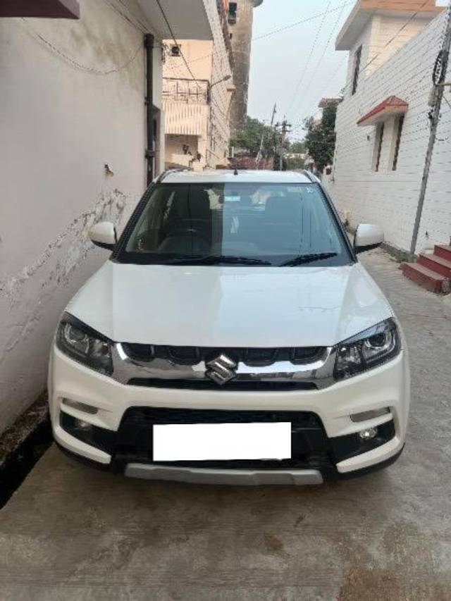 https://images10.gaadi.com/usedcar_image/4208323/original/processed_776538ce-28de-44b6-b16f-914f17b13c75.jpg?imwidth=6400