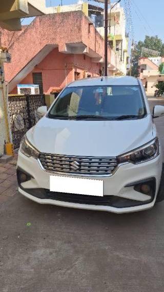 Maruti Ertiga 2015-2022 Maruti Ertiga VXI