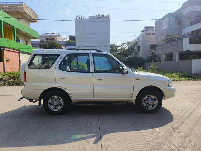 https://images10.gaadi.com/usedcar_image/4208603/original/7366baf53e56327dfdc05c8aa3d63f8b.jpg?imwidth=6401