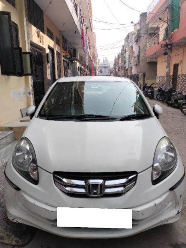 https://images10.gaadi.com/usedcar_image/4208797/original/087646043330d49994bdc34fba122f3c.jpg?imwidth=6400