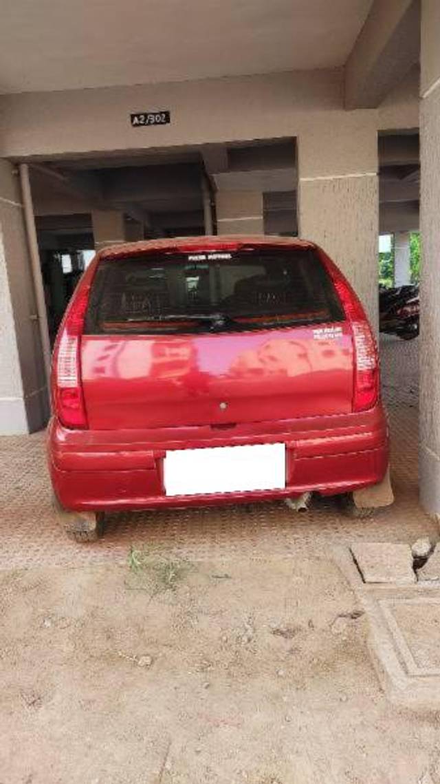 https://images10.gaadi.com/usedcar_image/4208810/original/processed_828bed6d-8bae-4123-b5f2-45f227934708.jpg?imwidth=6401