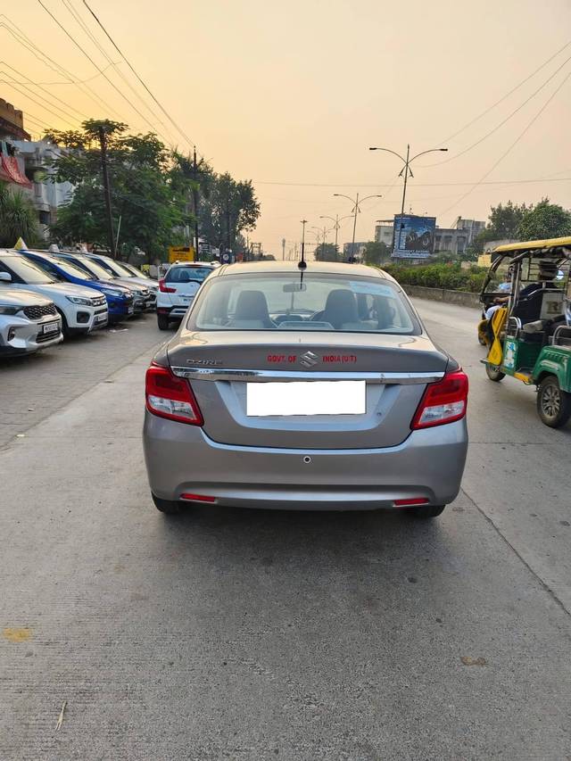 https://images10.gaadi.com/usedcar_image/4208981/original/processed_4dc78b631fdbb60335072503d811456f.jpg?imwidth=6401