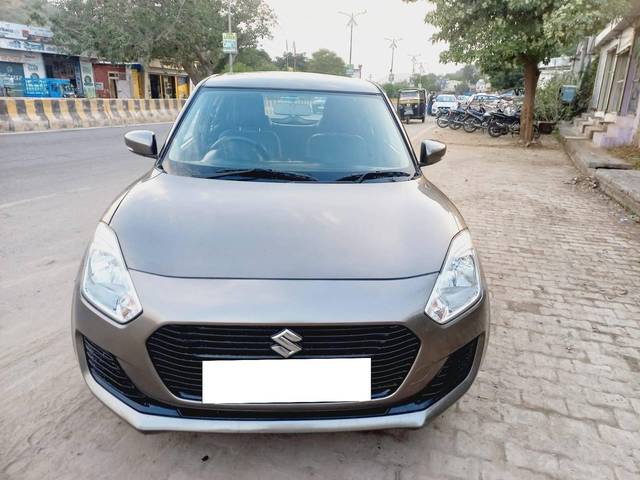 https://images10.gaadi.com/usedcar_image/4209024/original/processed_00eb2012702589ff5b4b11faedb30711.jpg?imwidth=6402