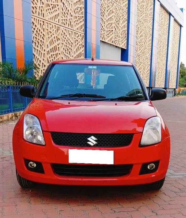 https://images10.gaadi.com/usedcar_image/4209054/original/processed_a658531e9ed7bb65a0d02065676e4b53.jpg?imwidth=6400