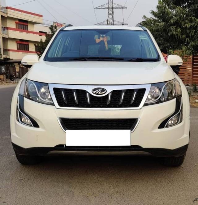 https://images10.gaadi.com/usedcar_image/4209067/original/processed_a7f1dfac4e03be20814355782953c3f3.jpg?imwidth=6400