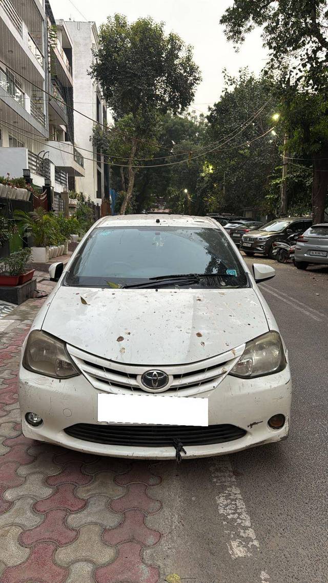 https://images10.gaadi.com/usedcar_image/4209140/original/ef7997115070c4a783977c5365f32589.jpg?imwidth=6402