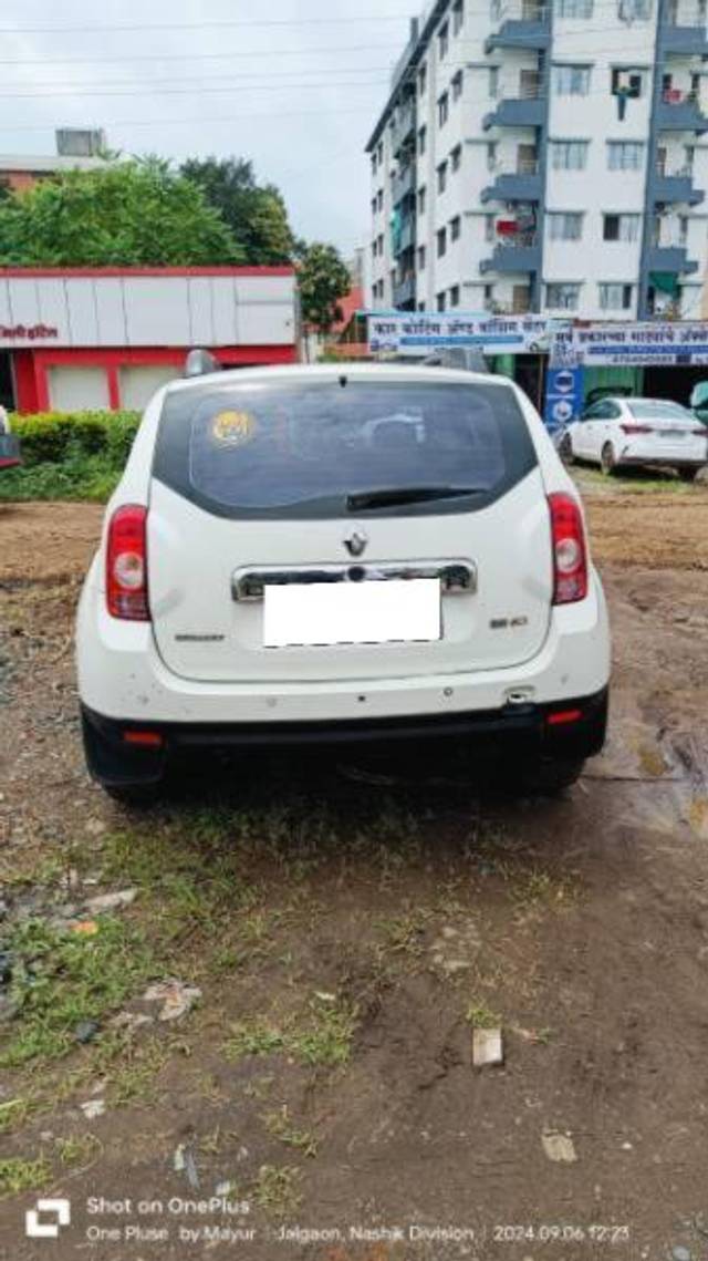 https://images10.gaadi.com/usedcar_image/4209433/original/processed_2932f32b-8be1-4b41-9ef9-c872d046a46d.jpg?imwidth=6402