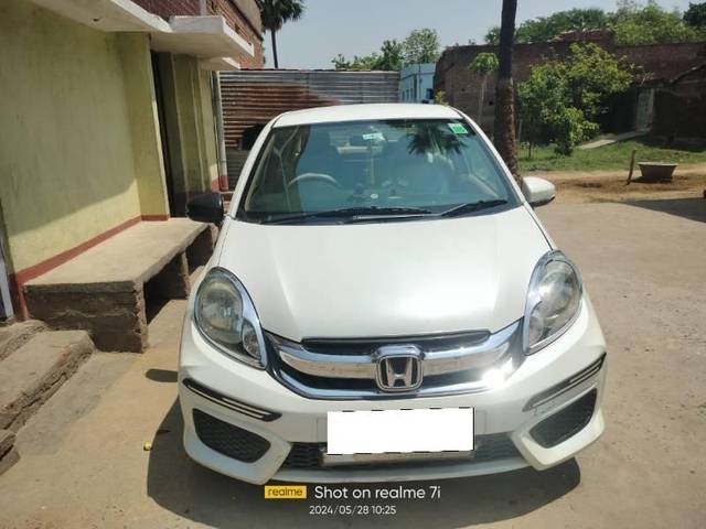 https://images10.gaadi.com/usedcar_image/4209804/original/processed_d1b5e4f9-f5cb-4350-937c-d96167ca1fc9.jpg?imwidth=6402