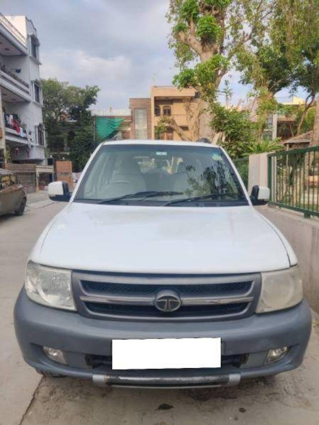 https://images10.gaadi.com/usedcar_image/4209843/original/15d495b436c4e67b10f046dd081a4cfb.jpg?imwidth=6400