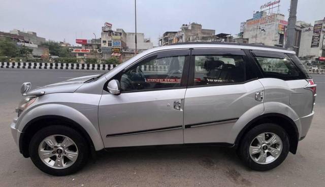 https://images10.gaadi.com/usedcar_image/4210040/original/processed_c025bbbabff3919ce39b4134cb77e106.jpg?imwidth=6402