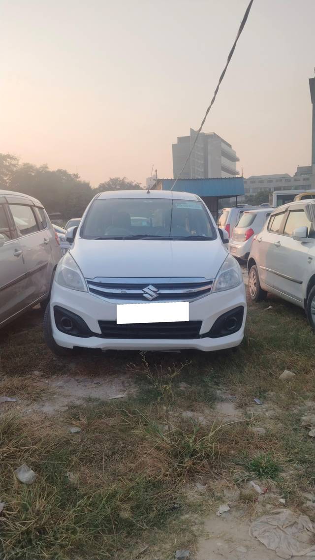 https://images10.gaadi.com/usedcar_image/4210199/original/processed_8cd09a42134208e274c68cd1dc45e1c0.jpg?imwidth=6402