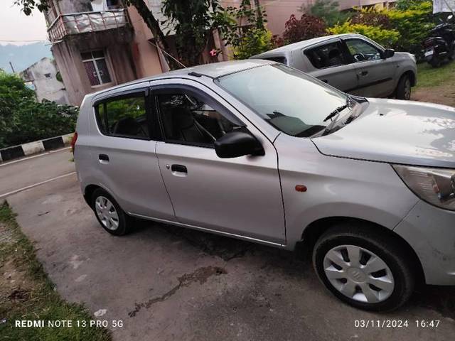 https://images10.gaadi.com/usedcar_image/4210253/original/processed_aaccf65e-a2ff-46d0-9c54-b5e8c9d896ec.jpg?imwidth=6401