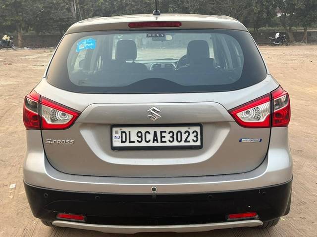 https://images10.gaadi.com/usedcar_image/4210483/original/processed_b602cd1e85fdffb92931e419abdc0563.jpg?imwidth=6401