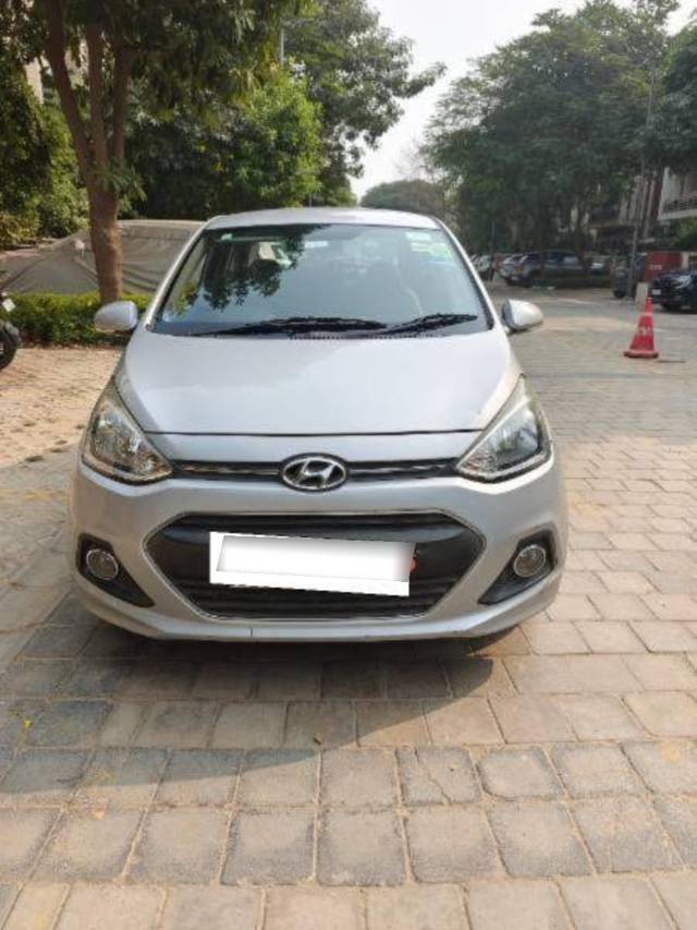 https://images10.gaadi.com/usedcar_image/4210507/original/processed_99d75d9eba7d23ab1474d6d414a3b2e8.jpg?imwidth=6400