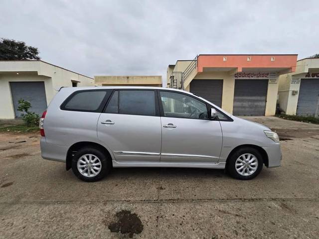 https://images10.gaadi.com/usedcar_image/4210528/original/processed_a1b8b33a-589b-44ba-8036-375ad864c1e0.jpg?imwidth=6401