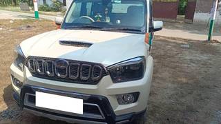 Mahindra Scorpio 2014-2022 Mahindra Scorpio S11 BSIV