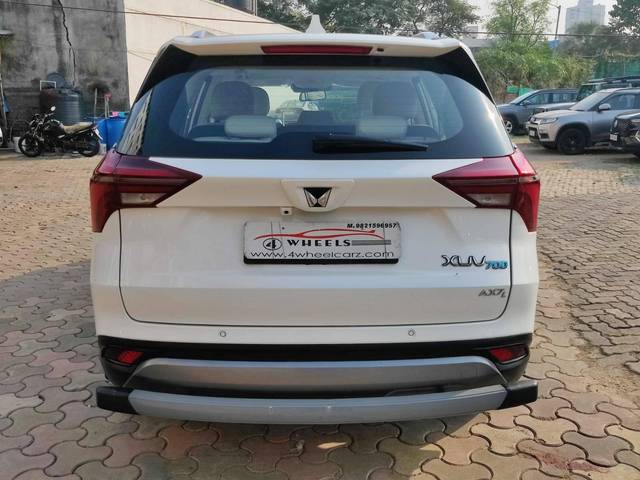 https://images10.gaadi.com/usedcar_image/4210670/original/processed_d0b18ef40d55960b2aefc41f2e54c2dc.jpeg?imwidth=6402