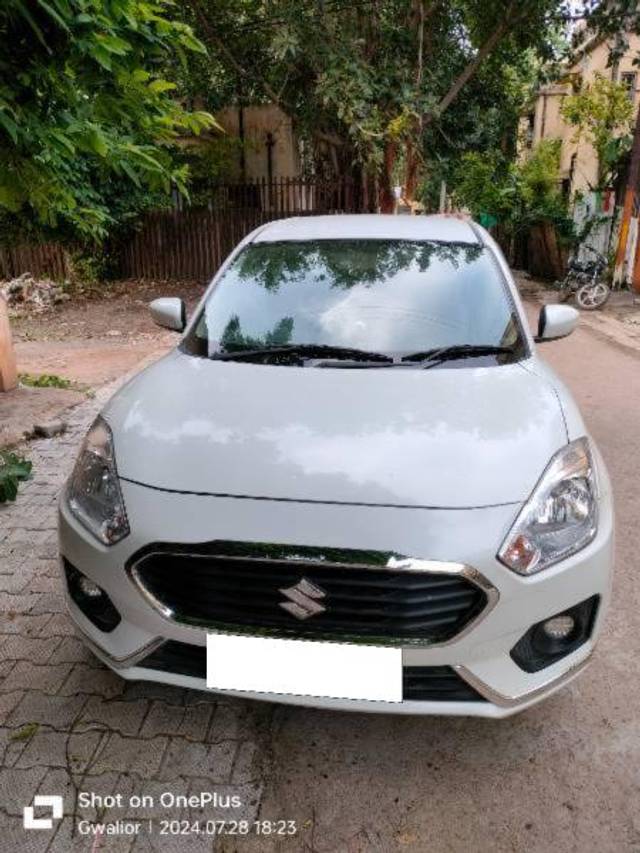 https://images10.gaadi.com/usedcar_image/4210755/original/processed_280eb98c-f89b-4ded-8b75-996fc7be7e0e.jpg?imwidth=6400