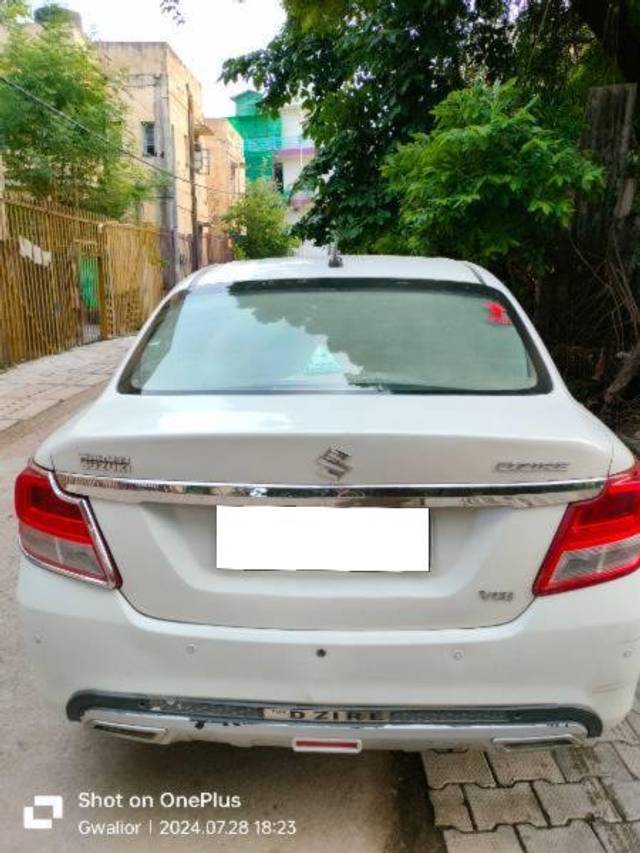 https://images10.gaadi.com/usedcar_image/4210755/original/processed_dc4b2d37-96d3-497e-8405-40ffe91440d1.jpg?imwidth=6401