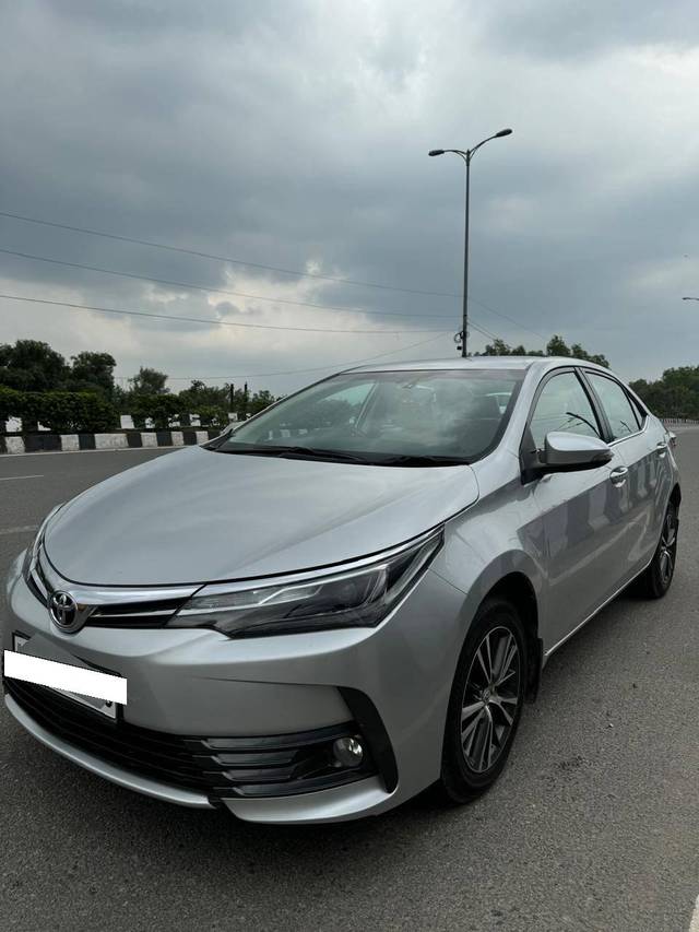 https://images10.gaadi.com/usedcar_image/4210776/original/processed_57cbd3d0099908f09b68e83b55260778.jpg?imwidth=6400