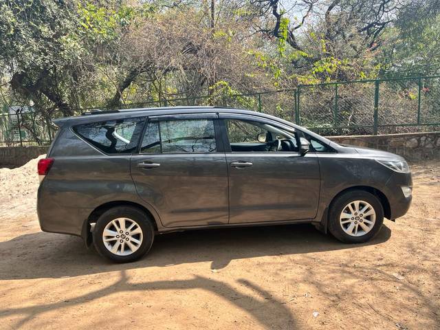 https://images10.gaadi.com/usedcar_image/4210844/original/48509807adb814775cc5465a11df93ab.jpg?imwidth=6401