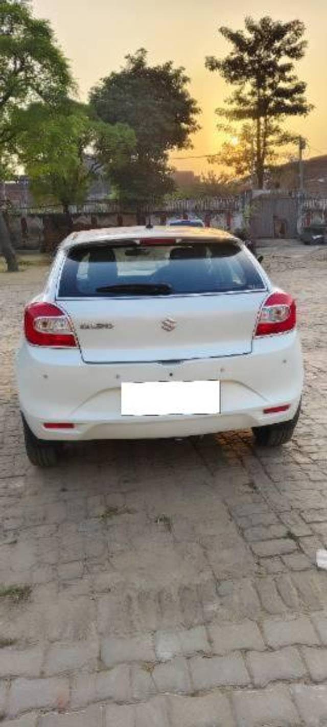 https://images10.gaadi.com/usedcar_image/4210915/original/processed_f3d0952f-1d34-42dc-9c57-551ca79cac60.jpg?imwidth=6402