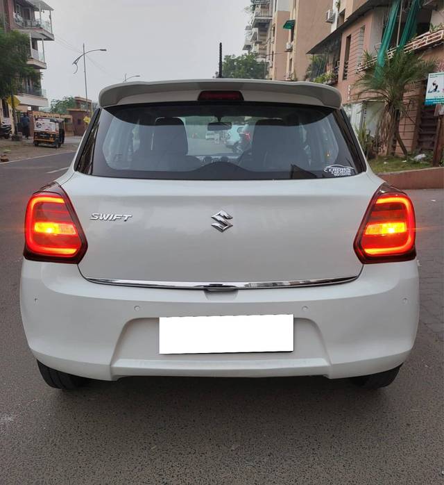 https://images10.gaadi.com/usedcar_image/4210942/original/processed_29d51e59a5ea1f30ffe24f99a2dc8ff2.jpg?imwidth=6401