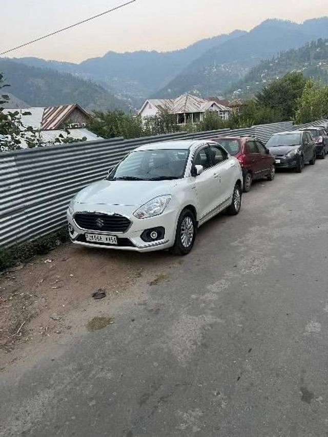 https://images10.gaadi.com/usedcar_image/4211032/original/processed_dc6c4567-3ea7-467d-af25-7190023e0d73.jpeg?imwidth=6400