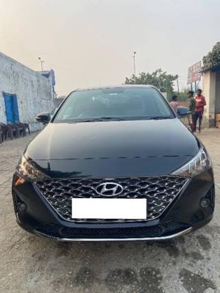 Hyundai Verna 2017-2020 Hyundai Verna CRDi 1.6 SX