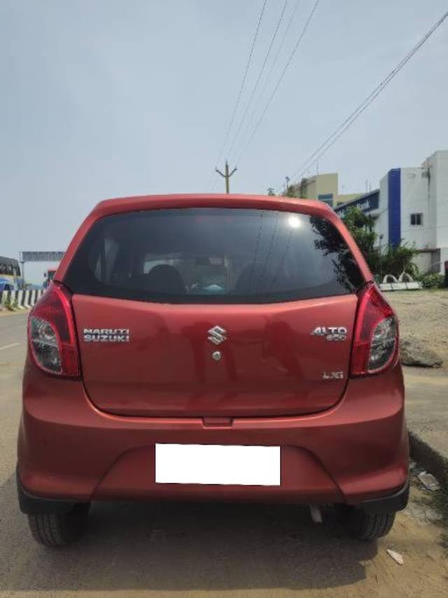 https://images10.gaadi.com/usedcar_image/4211073/original/processed_af791067-3bdc-4857-95c5-233567ff7b7f.jpeg?imwidth=6402