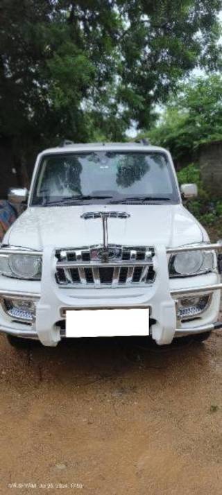 Mahindra Scorpio 2009-2014 Mahindra Scorpio VLX 2WD AIRBAG AT BSIV