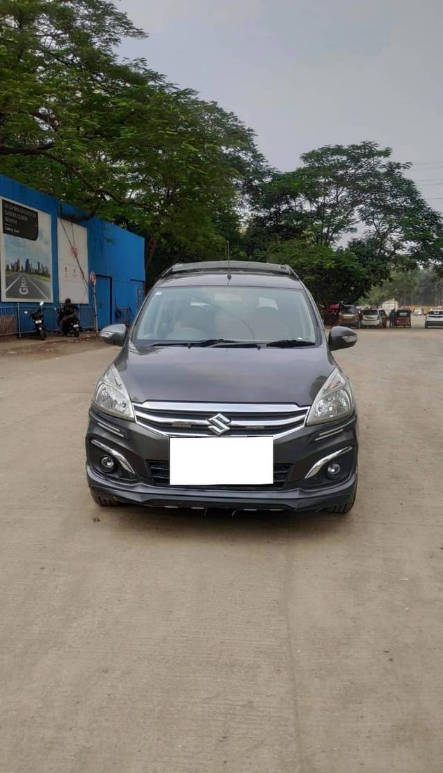 https://images10.gaadi.com/usedcar_image/4211135/original/processed_6f7e779ab823d4e53aaa45c643a76828.jpg?imwidth=6400