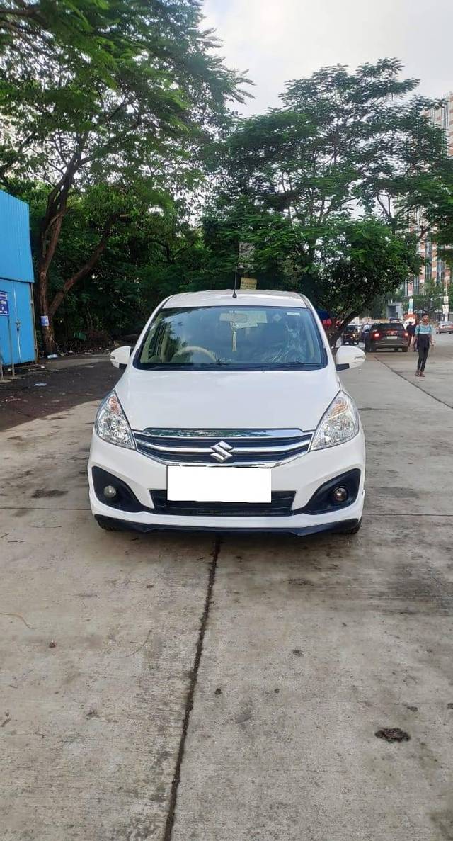 https://images10.gaadi.com/usedcar_image/4211138/original/processed_42eca3f989e2aa48f1409d9cb7965672.jpg?imwidth=6400