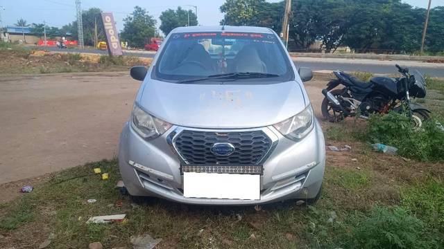 https://images10.gaadi.com/usedcar_image/4211264/original/processed_2054a434-821b-48f7-bb86-0a754093ce07.jpg?imwidth=6400