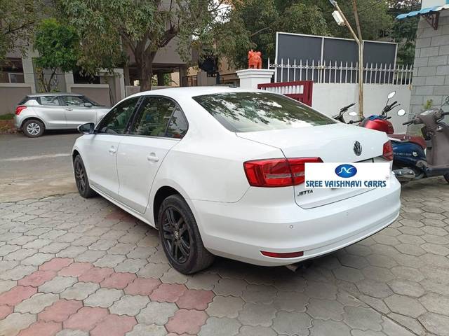 https://images10.gaadi.com/usedcar_image/4211323/original/processed_4fc5a72f0003652110cafb2a866c6cc4.jpeg?imwidth=6402