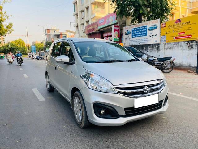 https://images10.gaadi.com/usedcar_image/4211345/original/processed_0056ce3530f6450e8e443624df008609.jpg?imwidth=6400