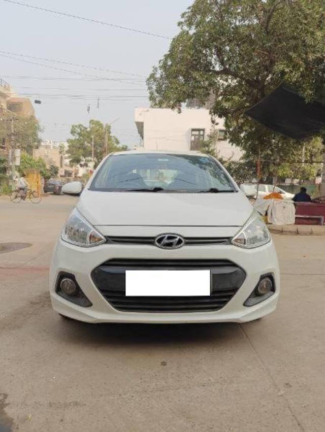 https://images10.gaadi.com/usedcar_image/4211405/original/1b3226fa348c9da28a8e5dd0ac894b78.jpg?imwidth=6400