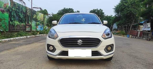 https://images10.gaadi.com/usedcar_image/4211448/original/processed_4b55e9260f9d70318586740d2fa00bbb.jpg?imwidth=6400