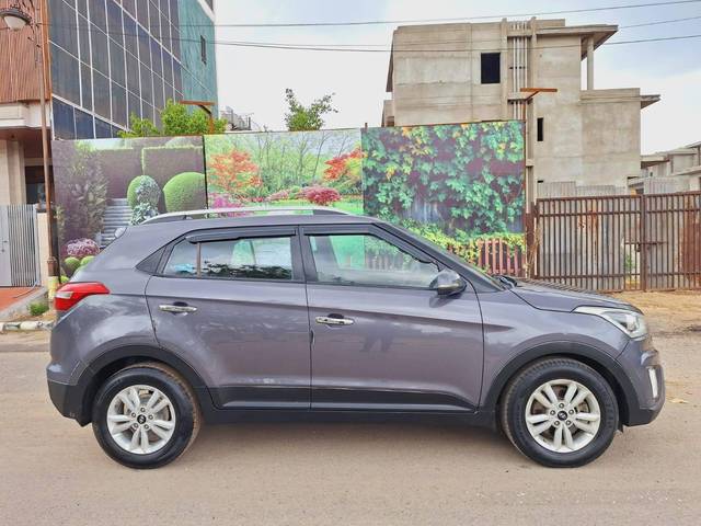 https://images10.gaadi.com/usedcar_image/4211512/original/processed_cd9badb918aba7c0993d7edc5914416e.jpg?imwidth=6401