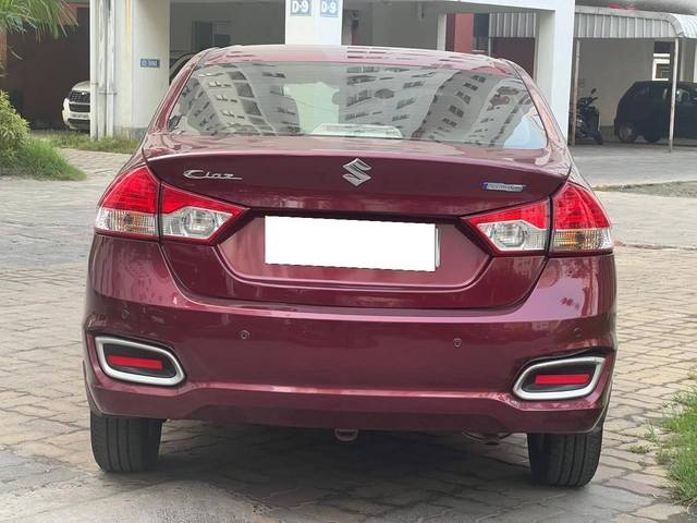 https://images10.gaadi.com/usedcar_image/4211535/original/processed_c47c179f4f548cbbab29aad1c28344a5.jpg?imwidth=6401