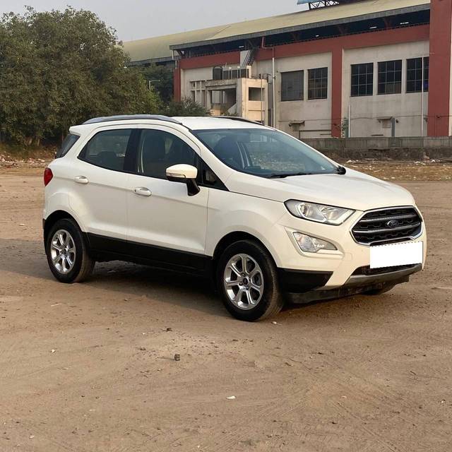 https://images10.gaadi.com/usedcar_image/4211643/original/processed_3fd577c5ac785b83d35ea2a306e9e2ea.jpg?imwidth=6400